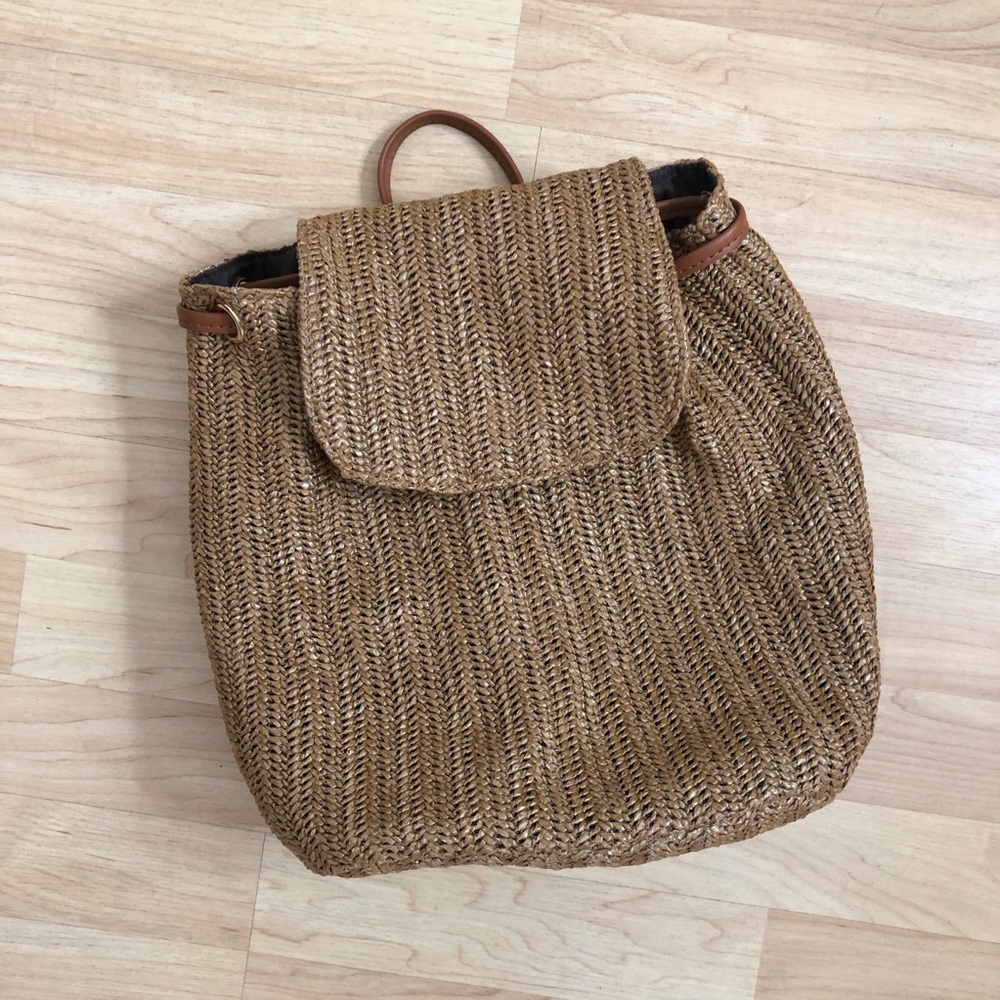 Drawstring Straw Backpack